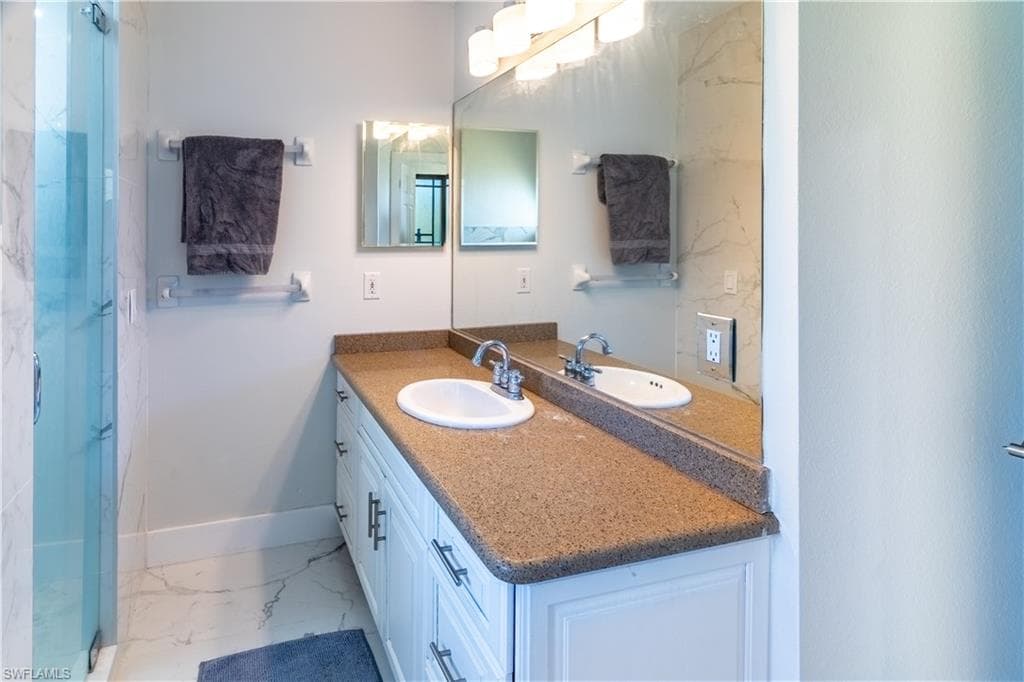 8896 Bracken WAY-23