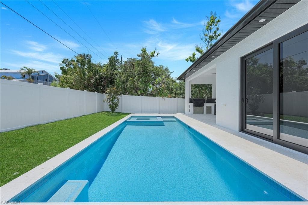 1312 Trail Terrace DR, NAPLES FL 34103-25