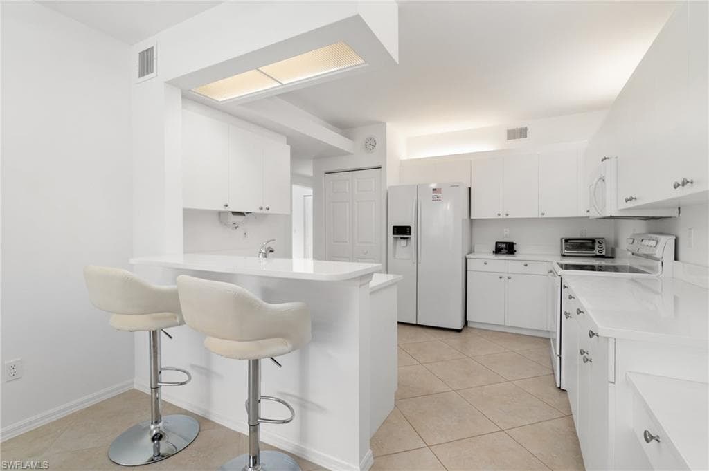 7696 Oleander Gate DR # K102, NAPLES FL 34109-15