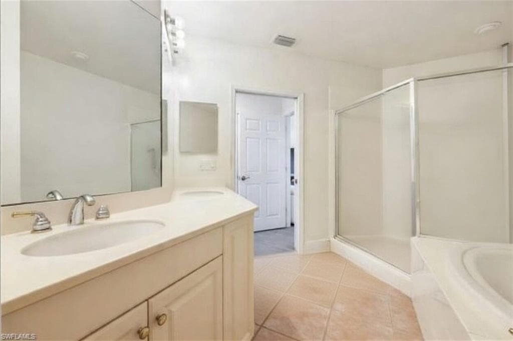 5630 Chelsey LN # 102, FORT MYERS FL 33912-11