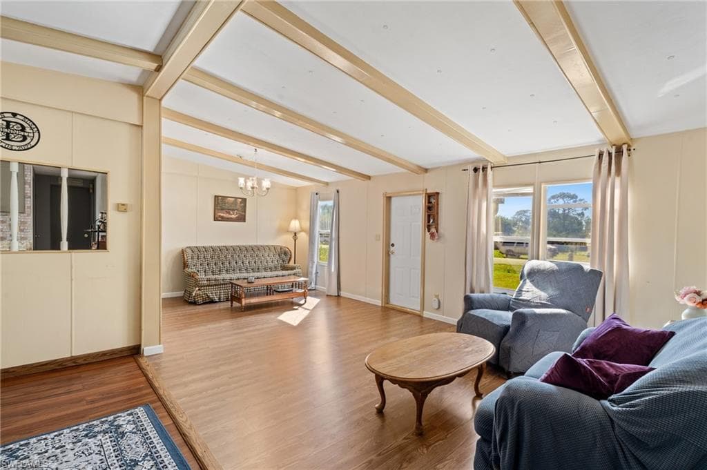 8405 Nault RD, NORTH FORT MYERS FL 33917-5