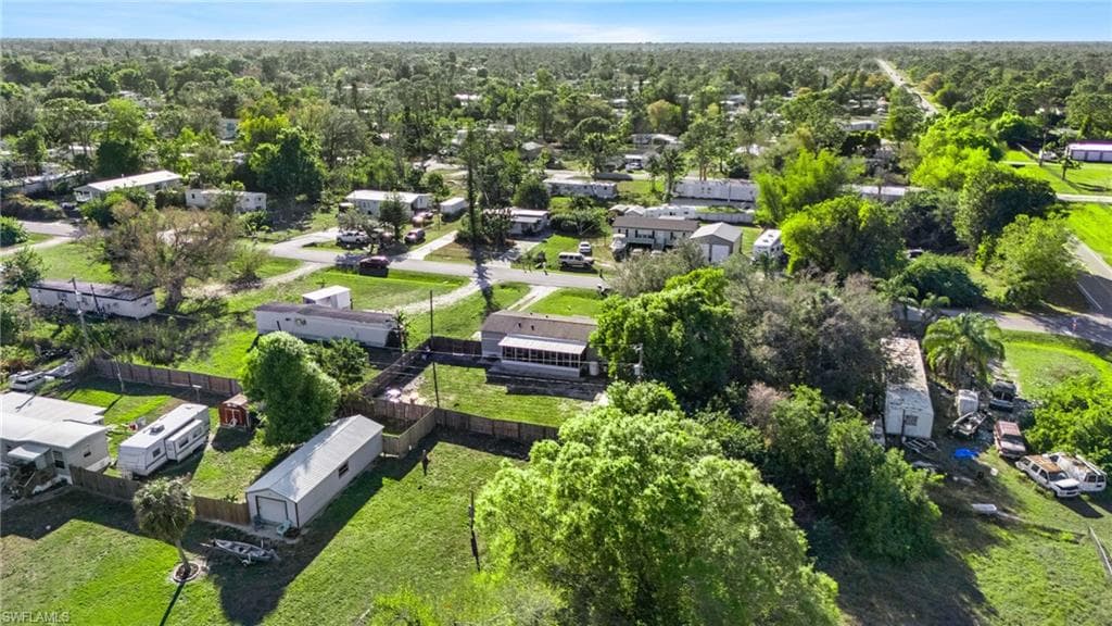 8405 Nault RD, NORTH FORT MYERS FL 33917-41
