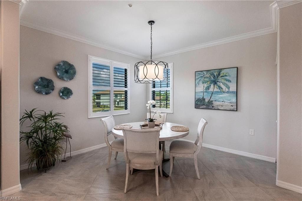 2351 Montserrat LN # 202, NAPLES FL 34120-11