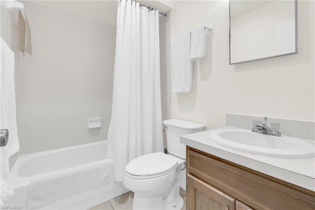 16361 Dublin CIR # 203, FORT MYERS FL 33908-11