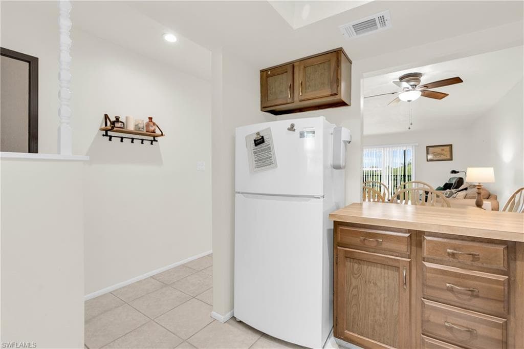 16361 Dublin CIR # 203, FORT MYERS FL 33908-23