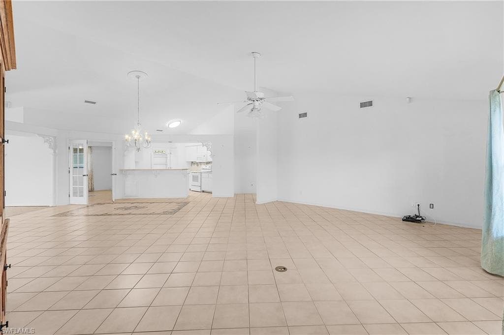 9439 Palm Island CIR, NORTH FORT MYERS FL 33903-5