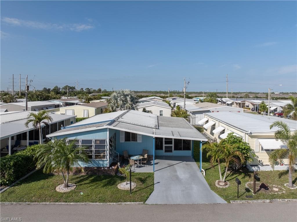 16045 Hibiscus WAY, NORTH FORT MYERS FL 33903-24