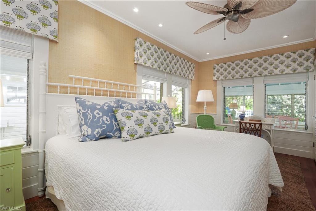 XXXX Eleventh AVE S, NAPLES FL 34102-15