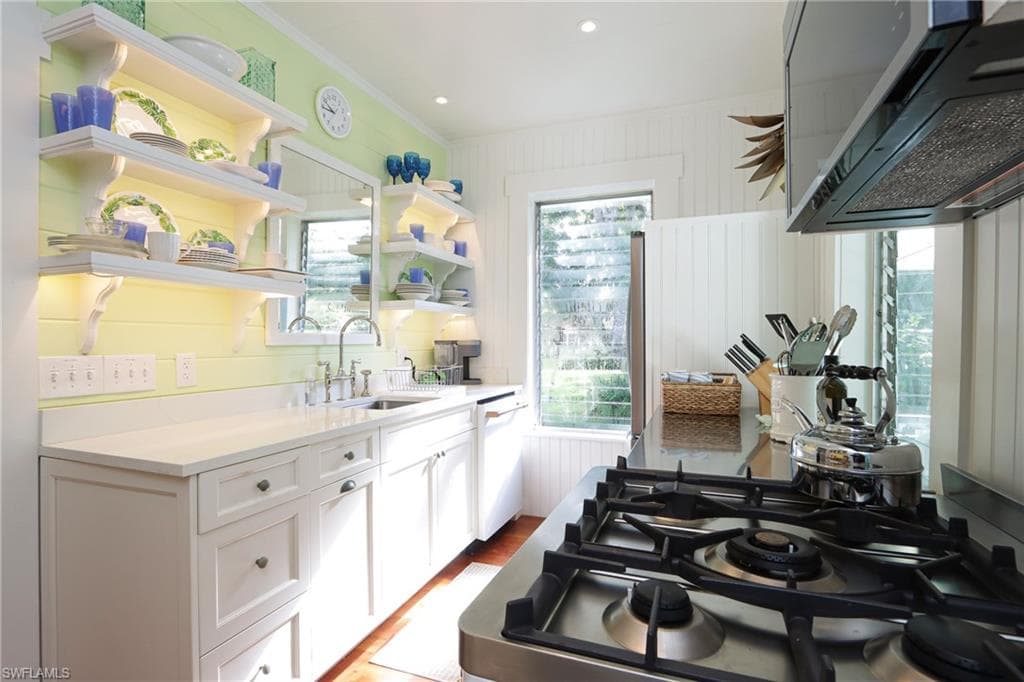 XXXX Eleventh AVE S, NAPLES FL 34102-3