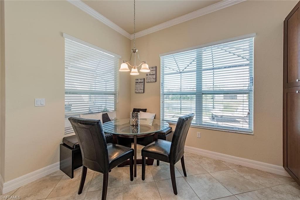 6559 Monterey PT, NAPLES FL 34105-5