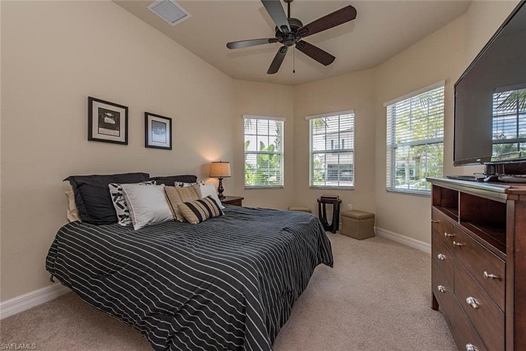 6559 Monterey PT, NAPLES FL 34105-8