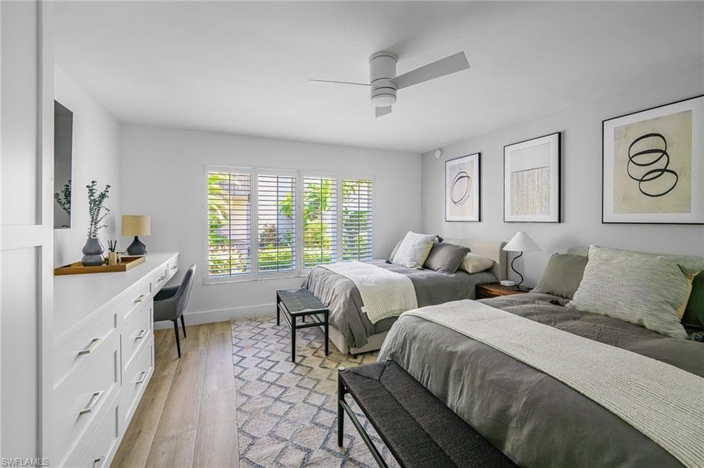 1742 Bald Eagle DR # A, NAPLES FL 34105-9