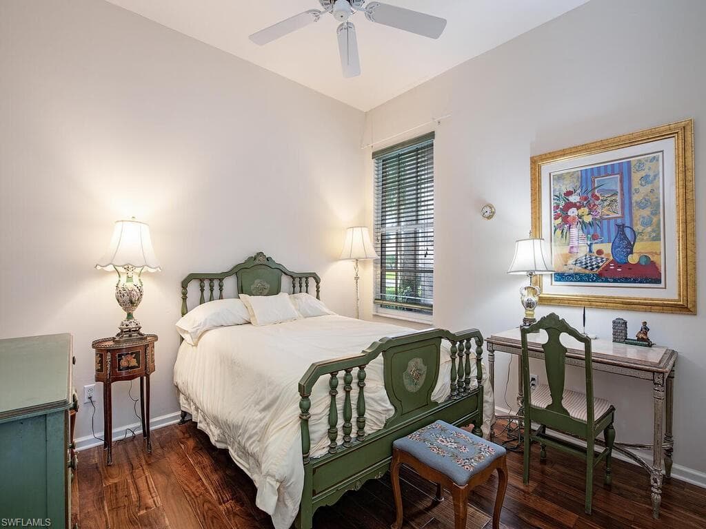 6431 Birchwood CT, NAPLES FL 34109-12