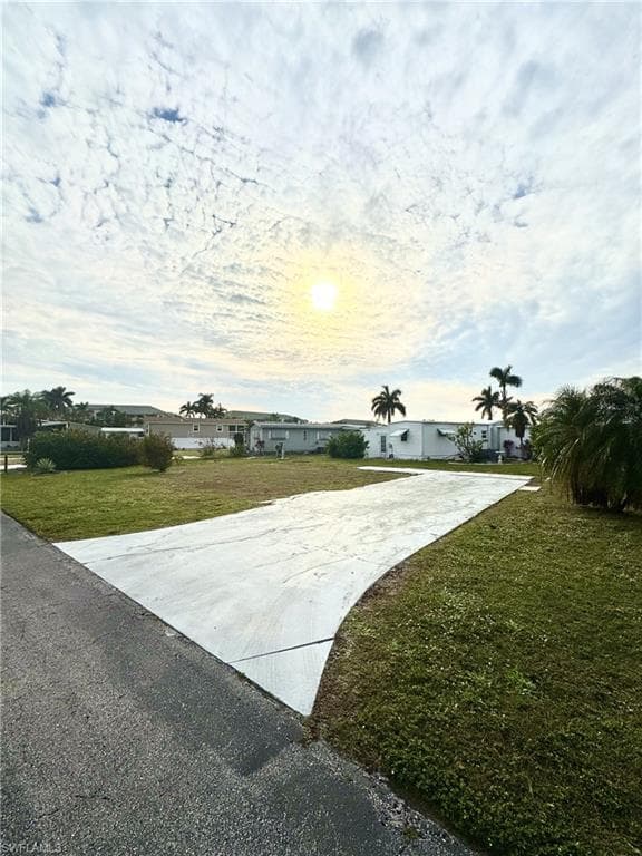 386 Tricia LN, FORT MYERS FL 33908-2