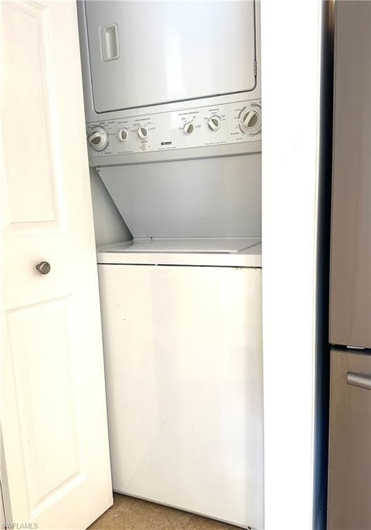 214 Bob O Link WAY # 214B, NAPLES FL 34105-14