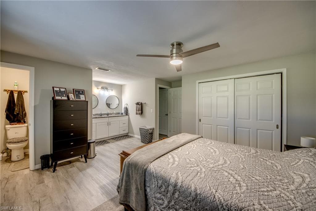 952 Ione DR, FORT MYERS FL 33919-21