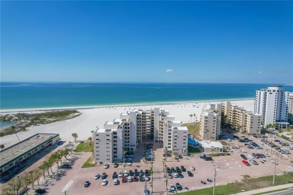 6670 Estero BLVD A104-25