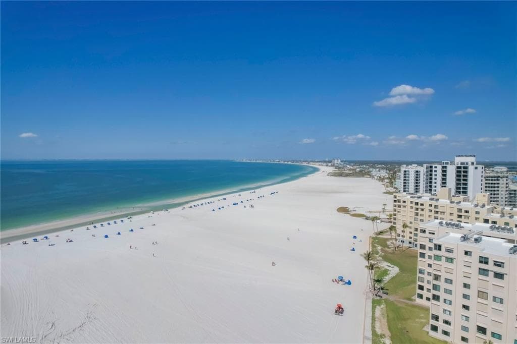 6670 Estero BLVD A104-27