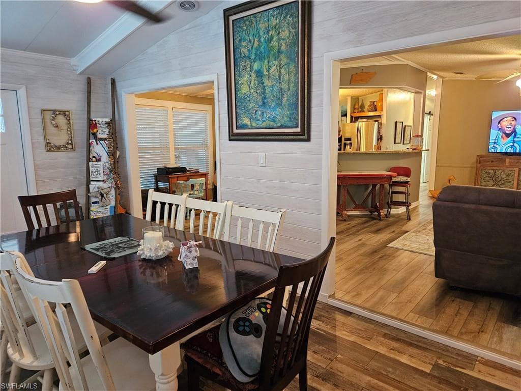 14 Peridot AVE, NAPLES FL 34114-4