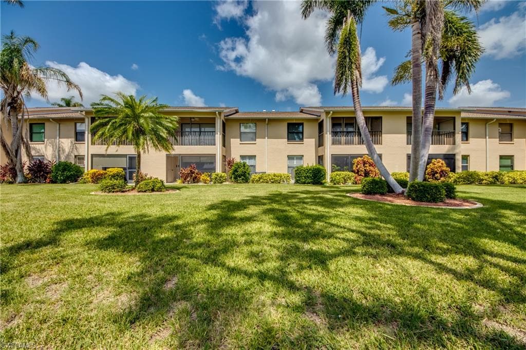 15350 Moonraker CT # 304, NORTH FORT MYERS FL 33917-26