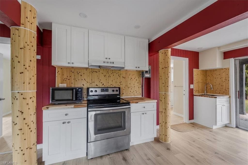 10925 Russell RD-33