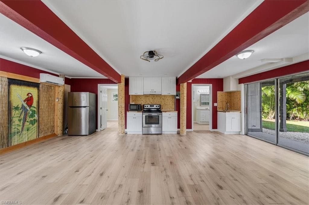 10925 Russell RD-30