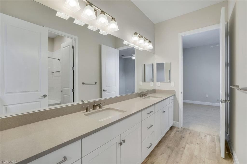 3959 Pegasus WAY, NAPLES FL 34120-22