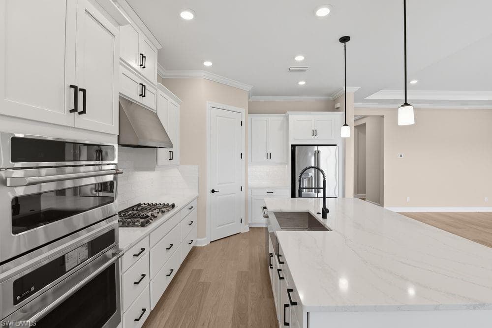 26902 Victoria PL, PUNTA GORDA FL 33955-2