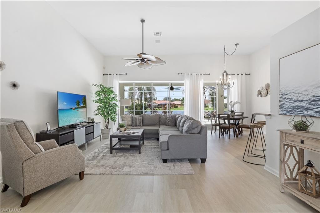 7699 Groves RD, NAPLES FL 34109-5