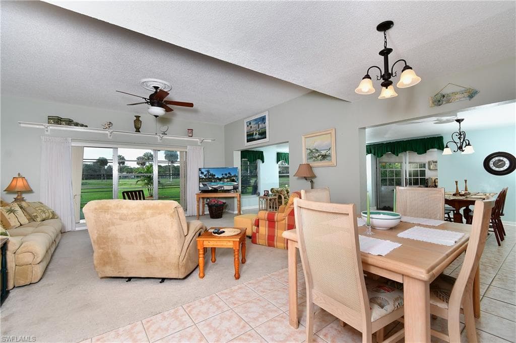 8 Park Lane CIR, LEHIGH ACRES FL 33936-6