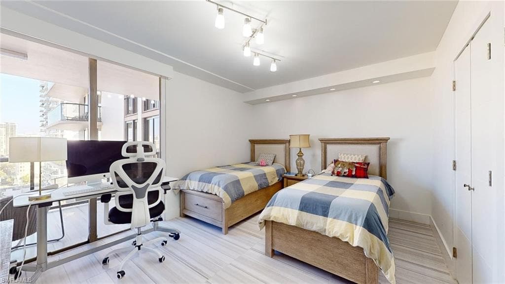 19667 Turnberry WAY # 14F, AVENTURA FL 33180-17