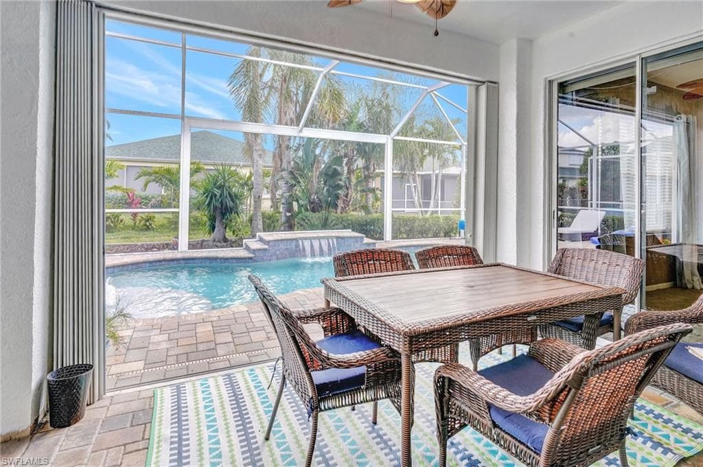 1741 Emerald Cove CIR, CAPE CORAL FL 33991-22