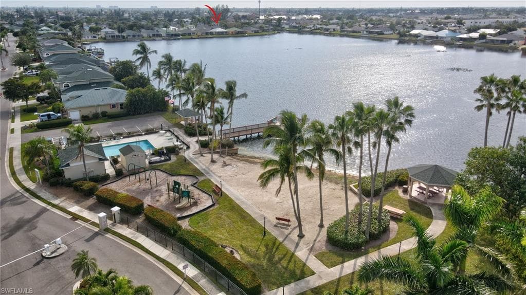 1741 Emerald Cove CIR, CAPE CORAL FL 33991-49