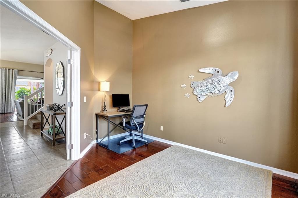 1741 Emerald Cove CIR, CAPE CORAL FL 33991-14