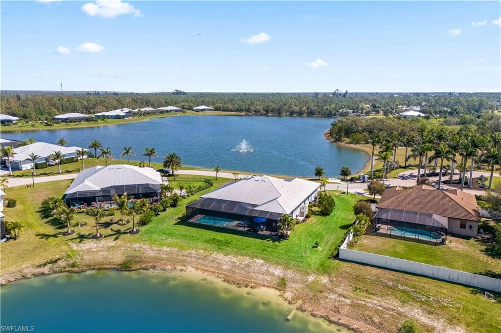 2410 Kismet Lakes LN, CAPE CORAL FL 33993-39