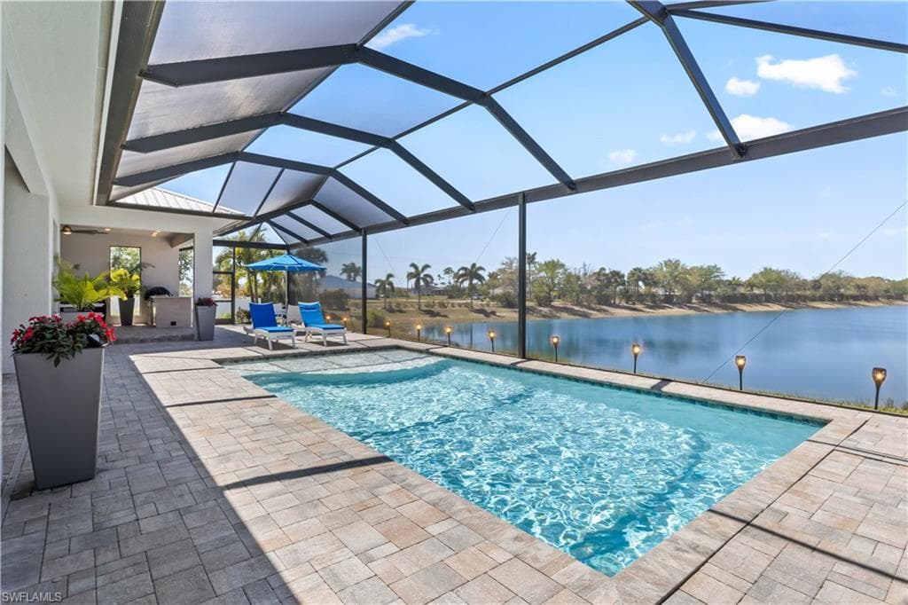 2410 Kismet Lakes LN, CAPE CORAL FL 33993-32
