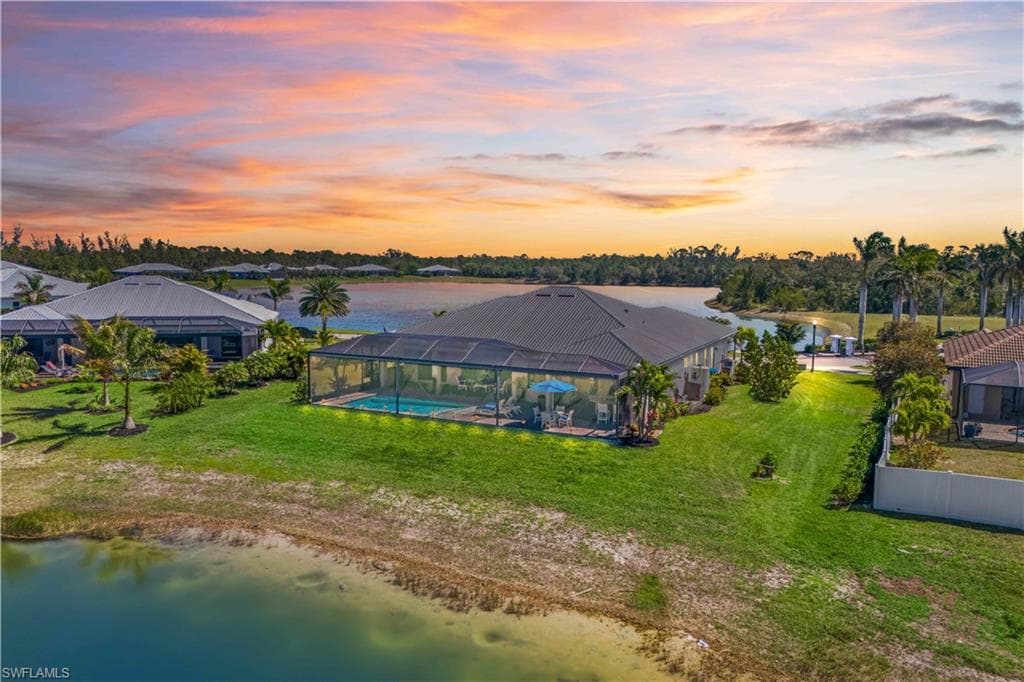 2410 Kismet Lakes LN, CAPE CORAL FL 33993-38