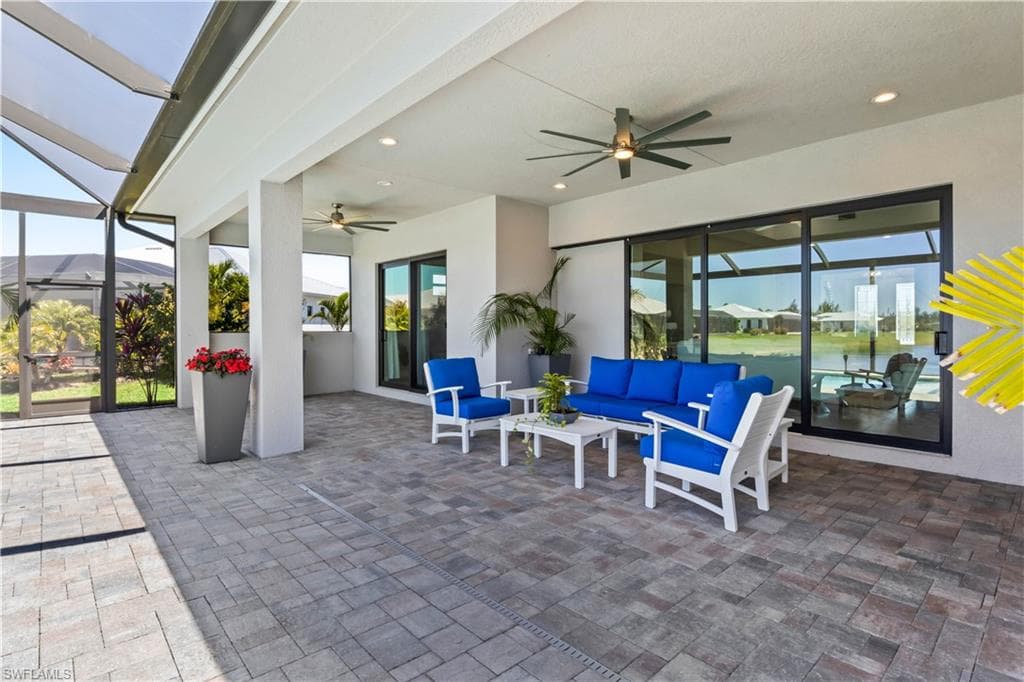 2410 Kismet Lakes LN, CAPE CORAL FL 33993-33
