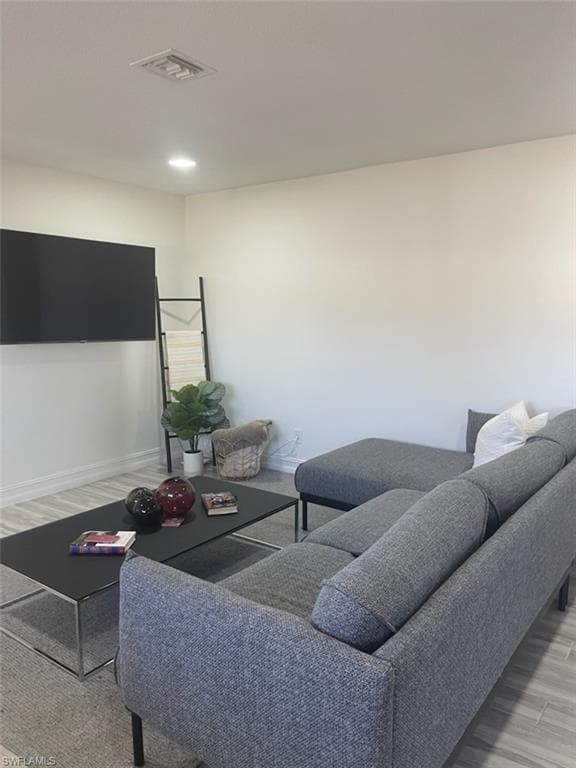 136 Harrison RD # 3, NAPLES FL 34112-11