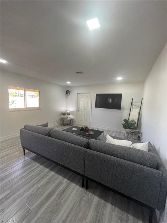 136 Harrison RD # 3, NAPLES FL 34112-10