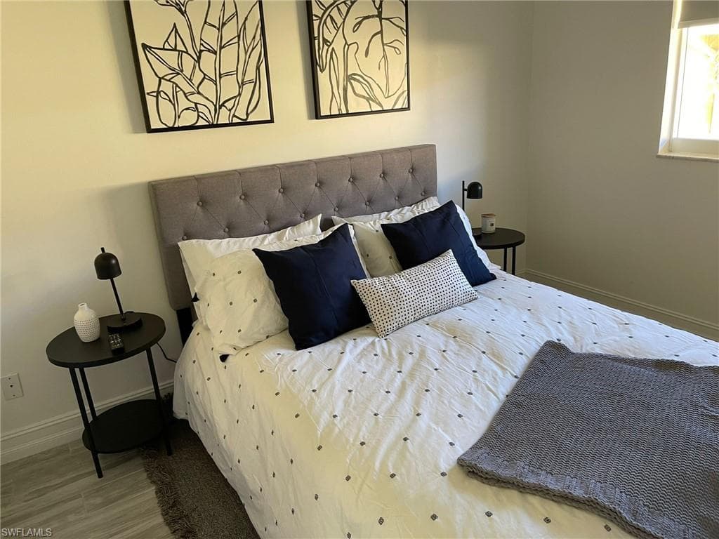 136 Harrison RD # 3, NAPLES FL 34112-18