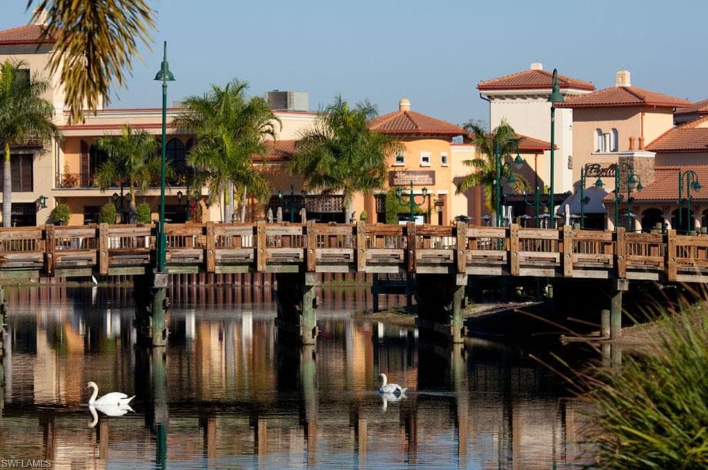 27107 Matheson AVE # 108, BONITA SPRINGS FL 34135-30