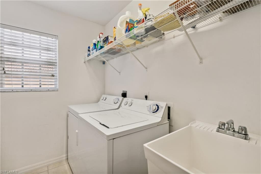 20048 Heatherstone WAY # 1, ESTERO FL 33928-18