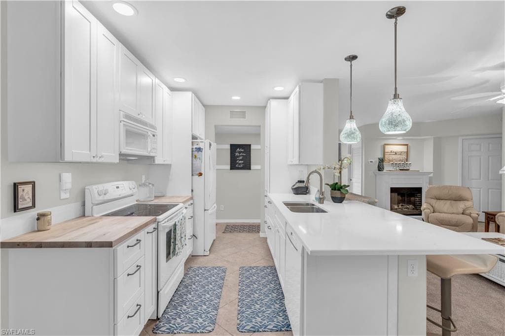 7306 Ascot CT # 2, NAPLES FL 34104-2