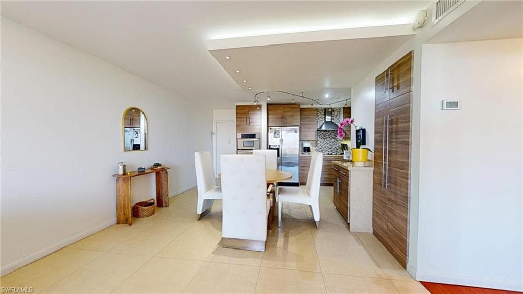 600 Three Islands BLVD # 803, HALLANDALE BEACH FL 33009-11