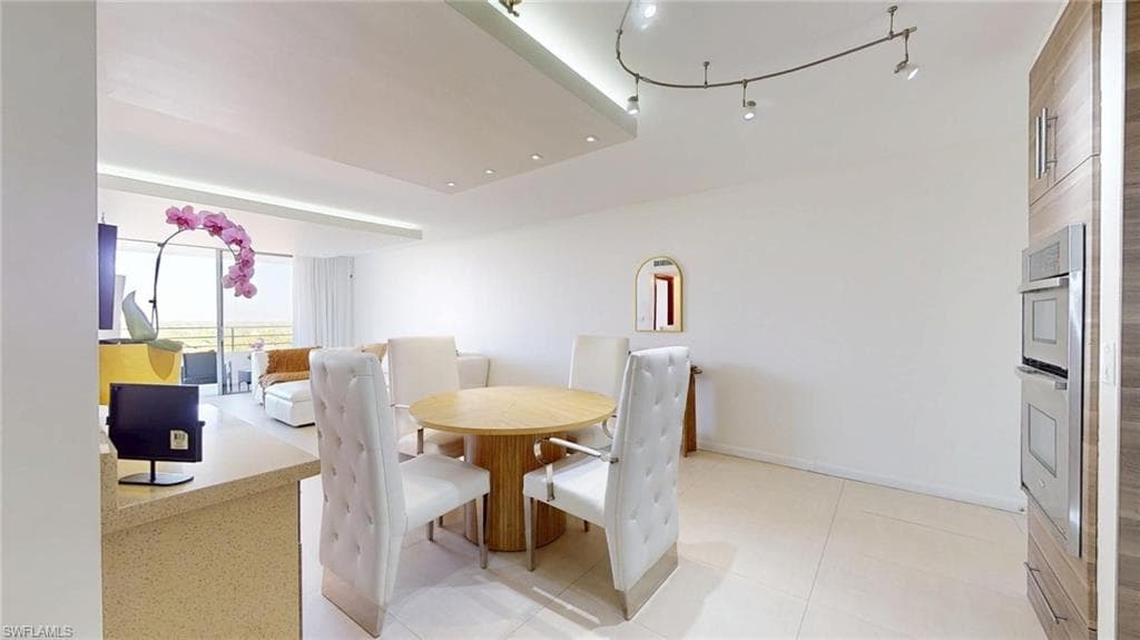 600 Three Islands BLVD # 803, HALLANDALE BEACH FL 33009-6