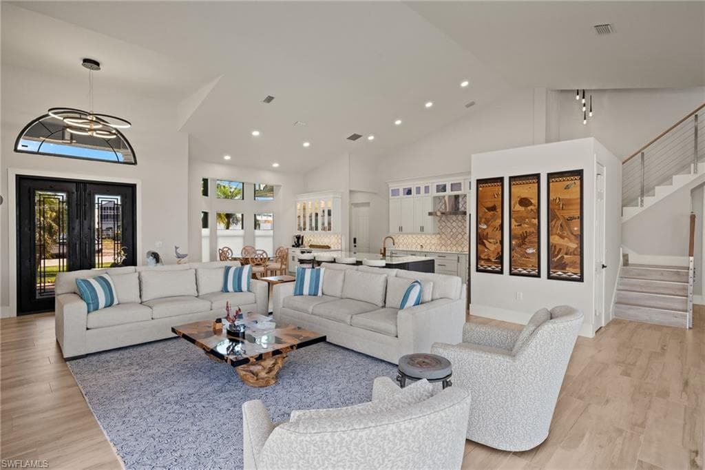 18468 Cutlass DR, FORT MYERS BEACH FL 33931-8