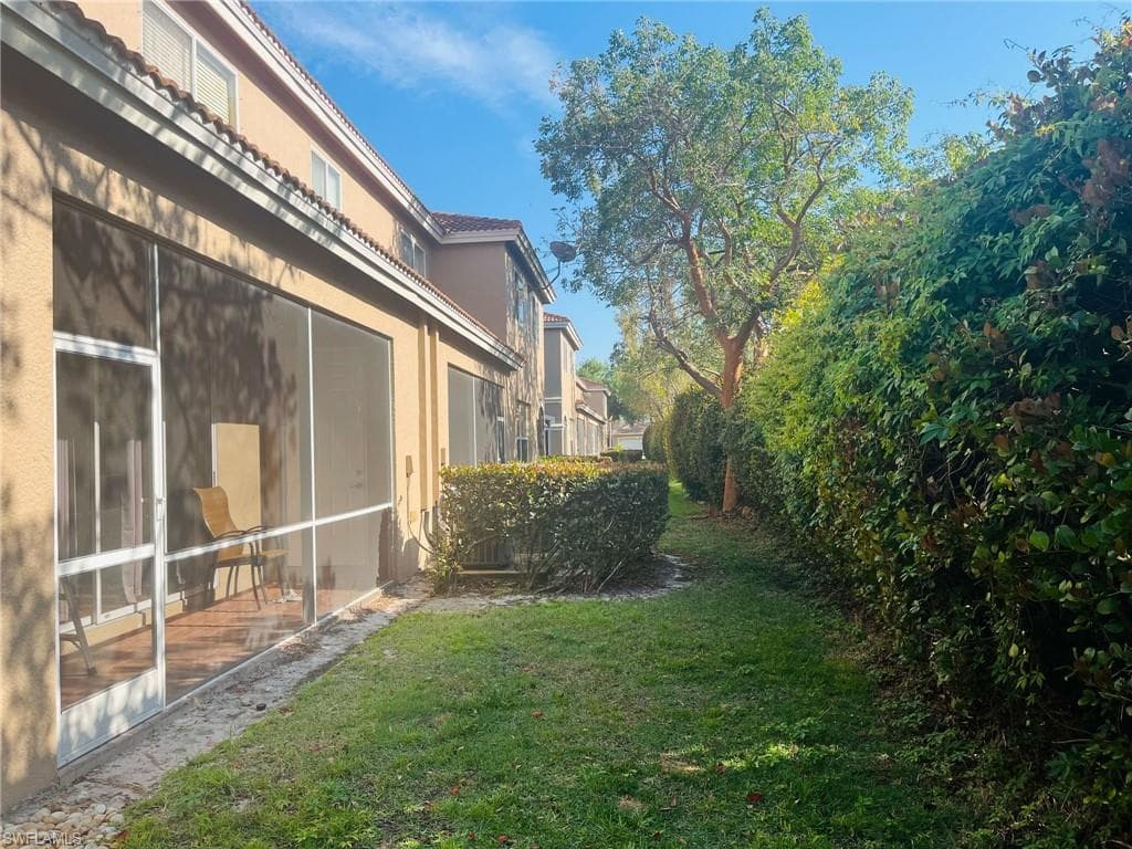 9620 Roundstone CIR, FORT MYERS FL 33967-17