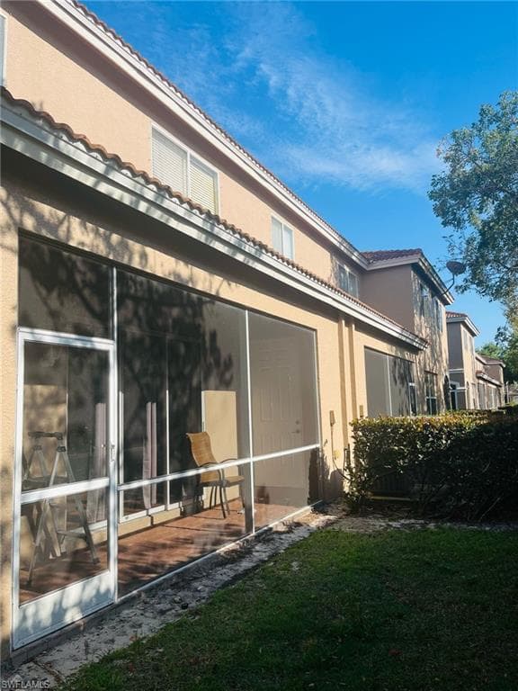 9620 Roundstone CIR, FORT MYERS FL 33967-18