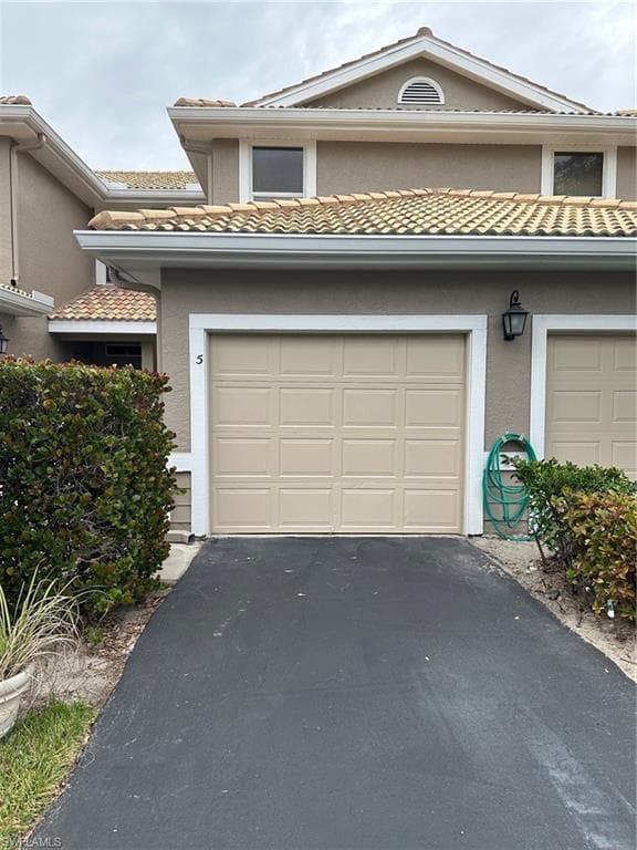 306 Emerald Bay CIR # J5, NAPLES FL 34110-27